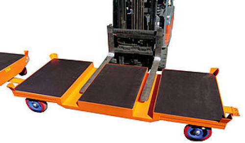 Routenzug Plattformwagen