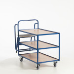 Tischwagen mit 2 Trittstufen (3 Etagen)